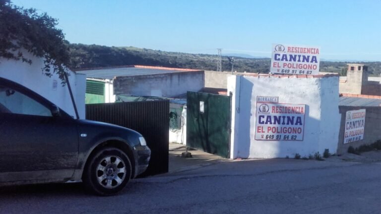 Residencia Canina El Polígono – residencia canina en Cáceres